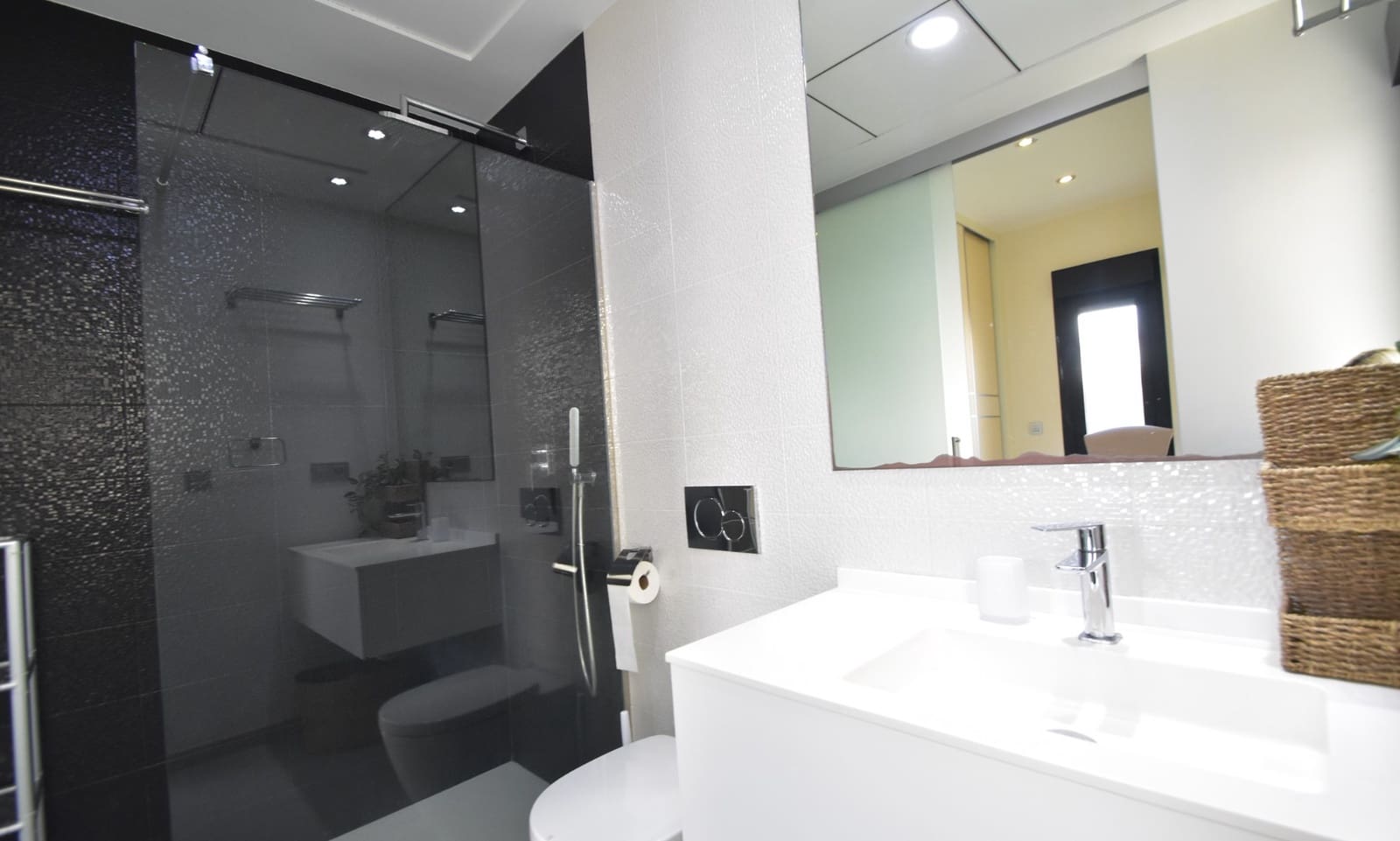 3 slaapkamer Villa te koop in Ciudad Quesada met zwembad - € 459.000 (Ref: 9628002)