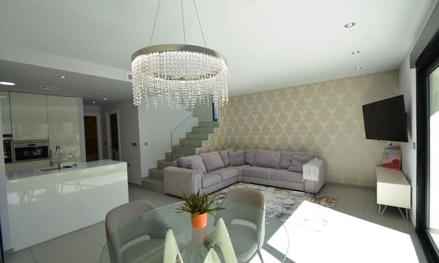 3 slaapkamer Villa te koop in Ciudad Quesada, Rojales met zwembad - € 459.000 (Ref: 9628002)