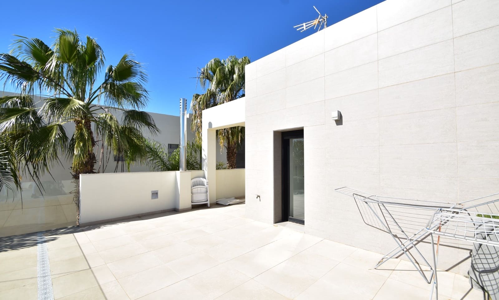 3 slaapkamer Villa te koop in Ciudad Quesada met zwembad - € 459.000 (Ref: 9628002)