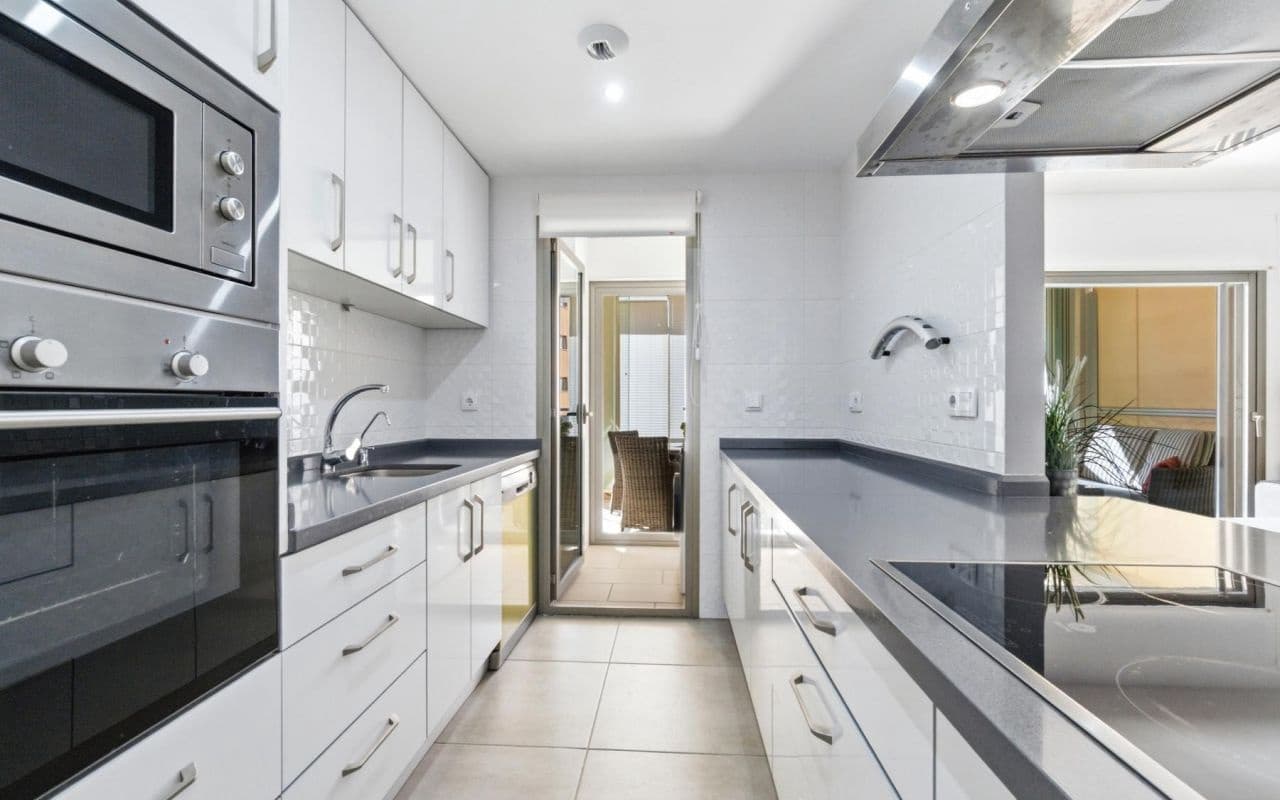 Leilighet til salgs i Los Dolses med svømmebasseng - € 249 000 (Ref: 9628174)