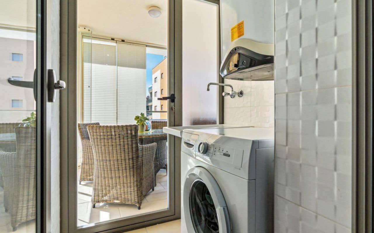 Leilighet til salgs i Los Dolses med svømmebasseng - € 249 000 (Ref: 9628174)