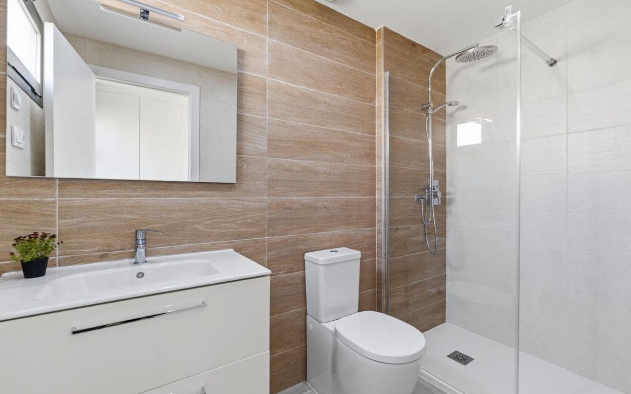 Leilighet til salgs i Los Dolses med svømmebasseng - € 249 000 (Ref: 9628174)