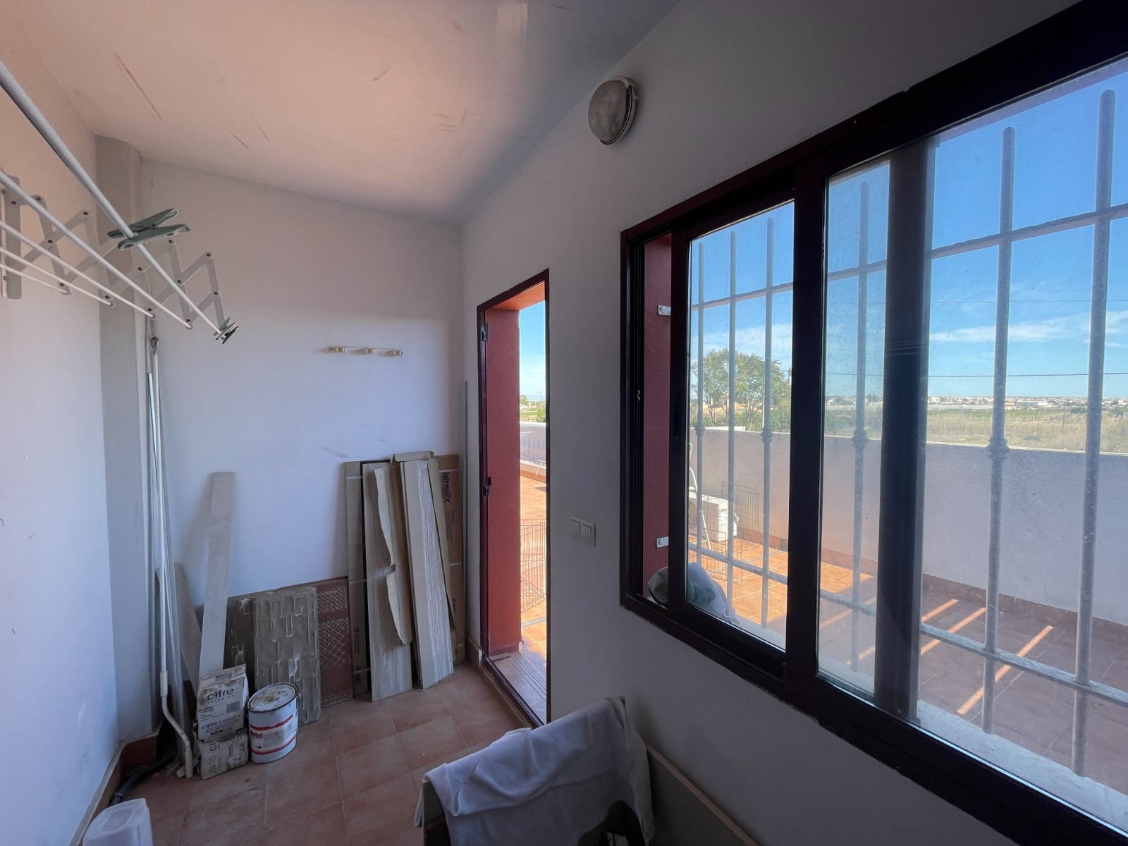 2 soverom Bungalow til salgs i Daya Vieja med svømmebasseng - € 148 000 (Ref: 9631464)