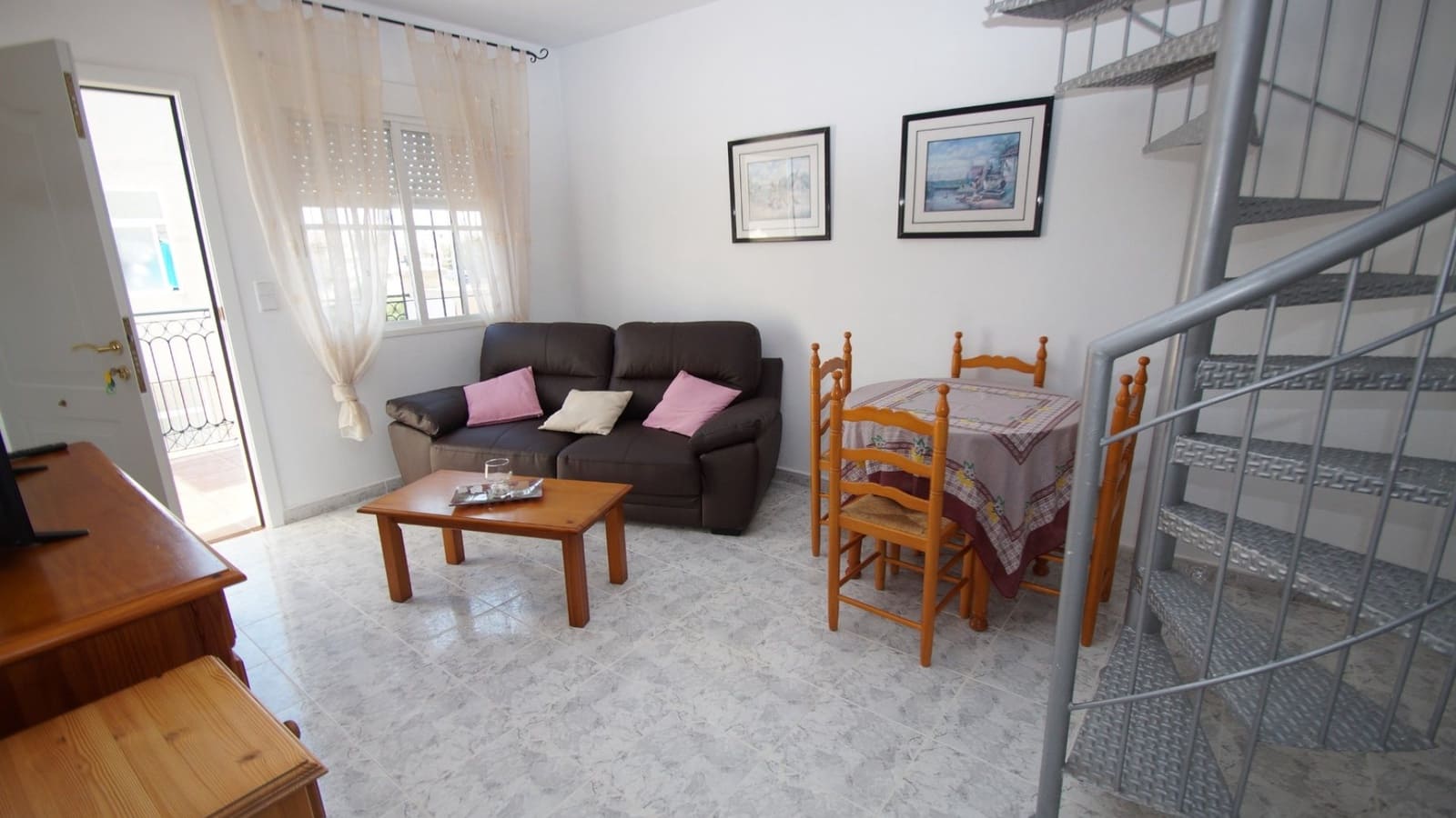 Apartamento de 2 habitaciones en Playa Flamenca en venta con piscina - 149.000 € (Ref: 9631834)