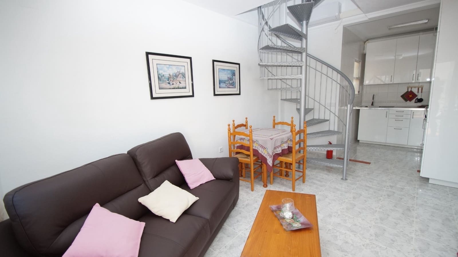 Apartamento de 2 habitaciones en Playa Flamenca en venta con piscina - 149.000 € (Ref: 9631834)