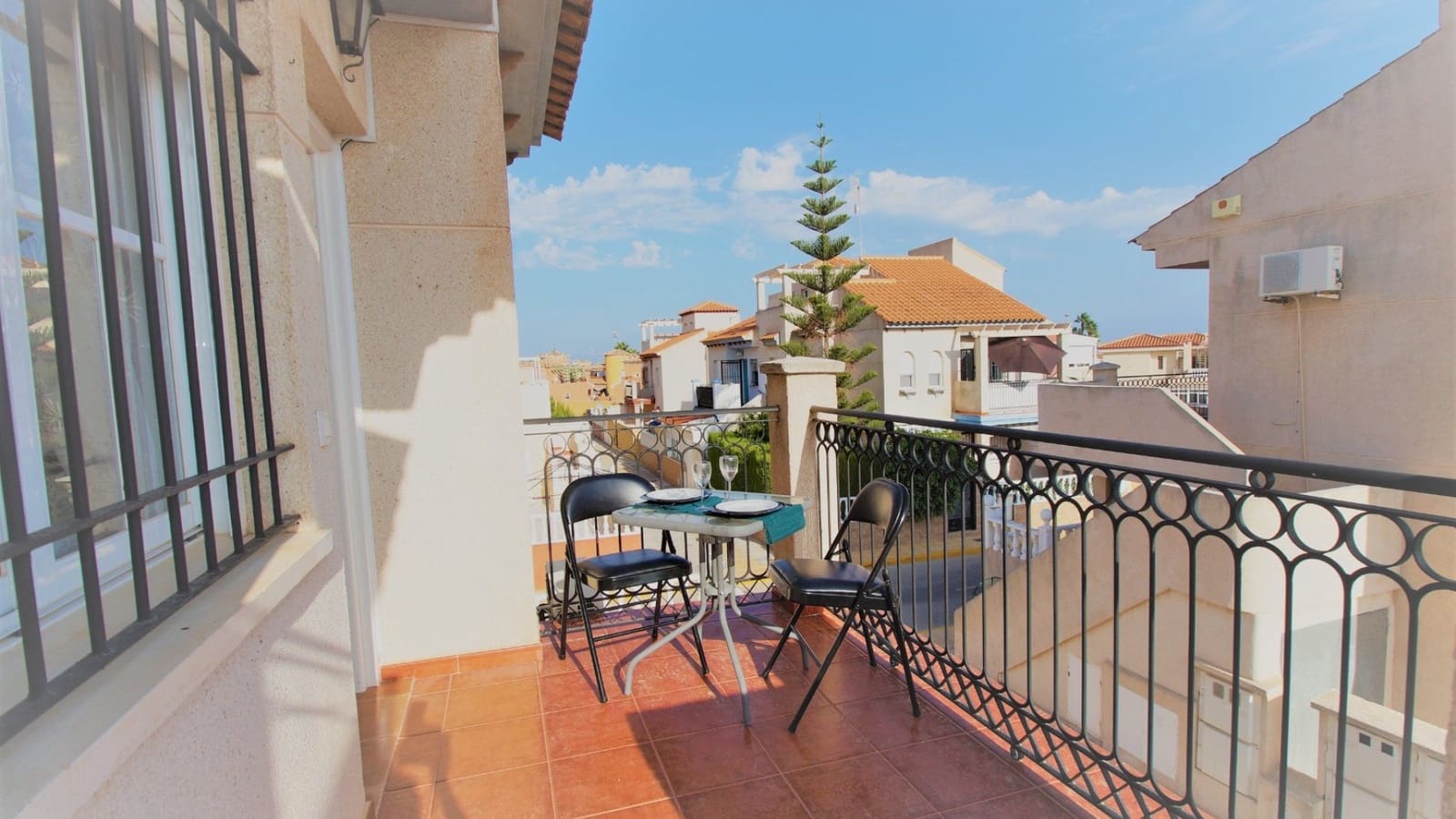 Apartamento de 2 habitaciones en Playa Flamenca en venta con piscina - 149.000 € (Ref: 9631834)