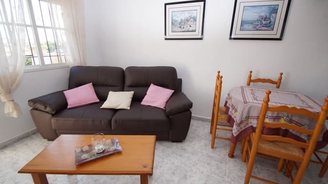 Apartamento de 2 habitaciones en Playa Flamenca, Orihuela en venta con piscina - 149.000 € (Ref: 9631834)