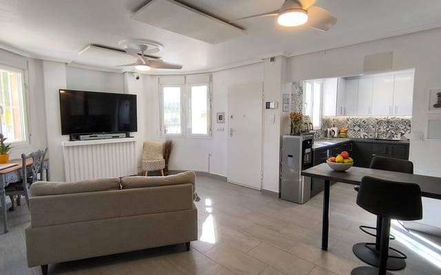 4 soveværelse Villa til salg i Ciudad Quesada, Rojales med swimmingpool garage - € 375.000 (Ref: 9635133)