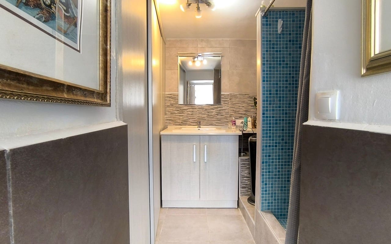 4 soveværelse Villa til salg i Ciudad Quesada med swimmingpool garage - € 375.000 (Ref: 9635133)