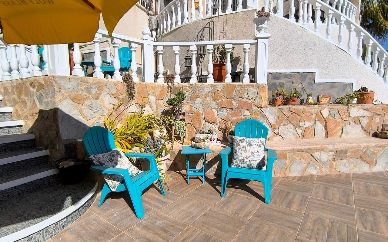 4 soveværelse Villa til salg i Ciudad Quesada med swimmingpool garage - € 375.000 (Ref: 9635133)