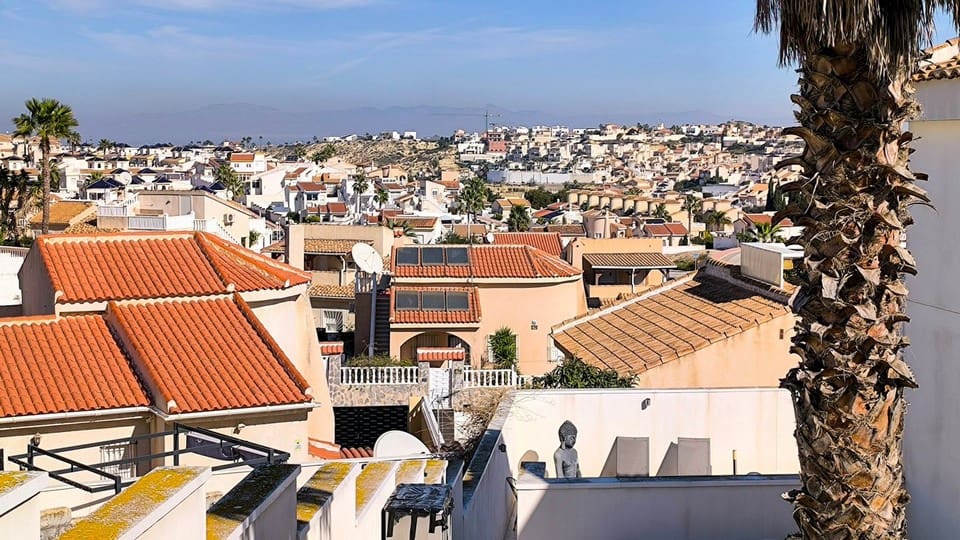 4 quarto Moradia para venda em Ciudad Quesada com piscina garagem - 385 000 € (Ref: 9635133)