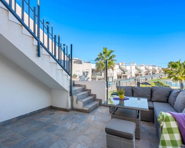 2 Zimmer Apartment zu verkaufen in Torrevieja mit Pool - 279.000 € (Ref: 9642455)