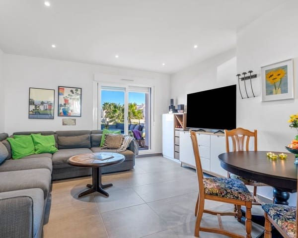 2 Zimmer Apartment zu verkaufen in Torrevieja mit Pool - 279.000 € (Ref: 9642455)