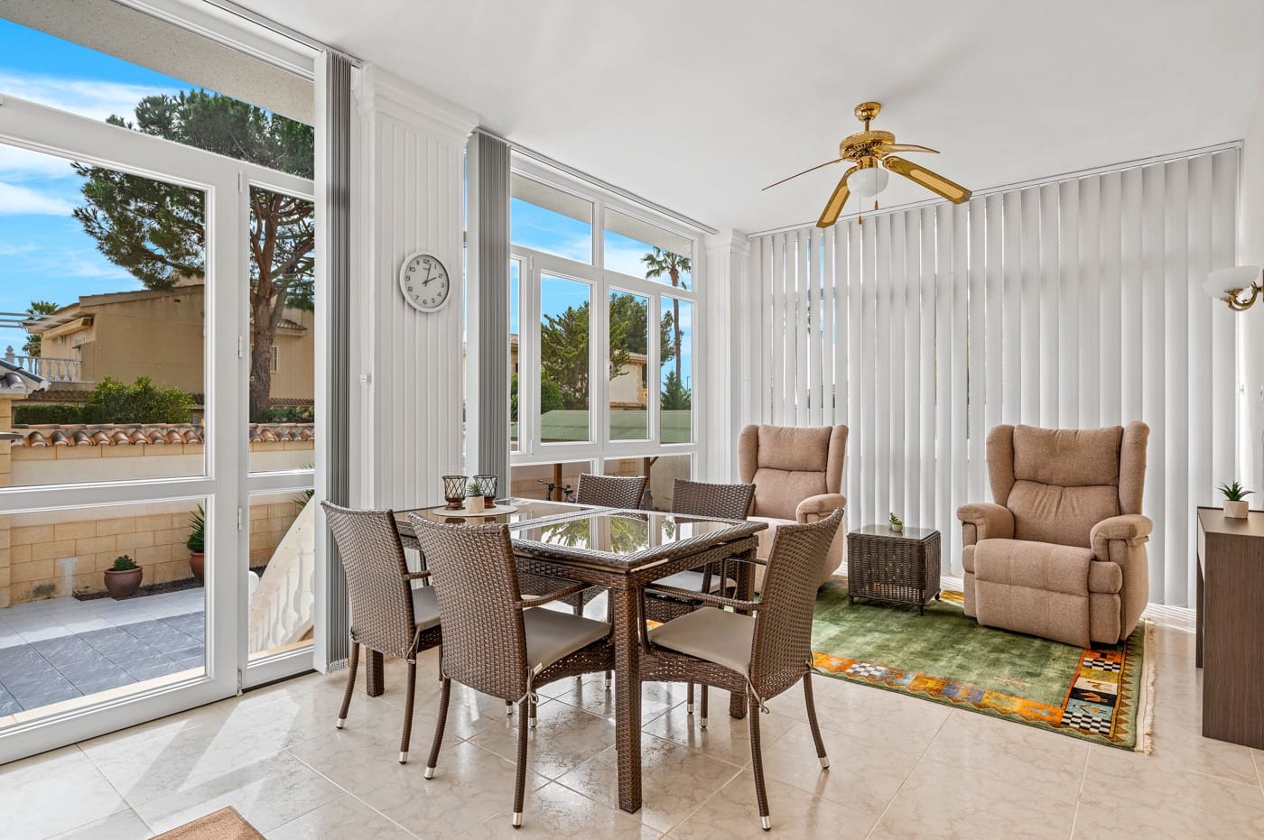 4 soverom Villa til salgs i Ciudad Quesada med svømmebasseng garasje - € 750 000 (Ref: 9656995)