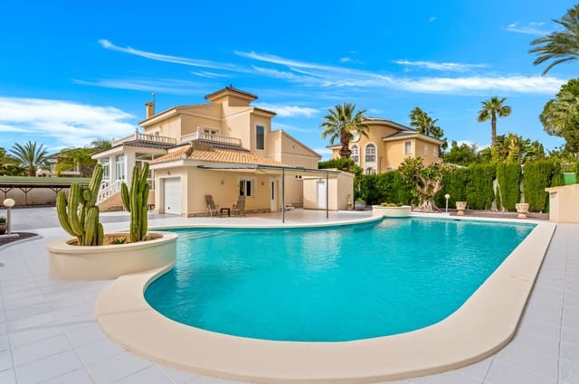 4 soverom Villa til salgs i Ciudad Quesada, Rojales med svømmebasseng garasje - € 750 000 (Ref: 9656995)