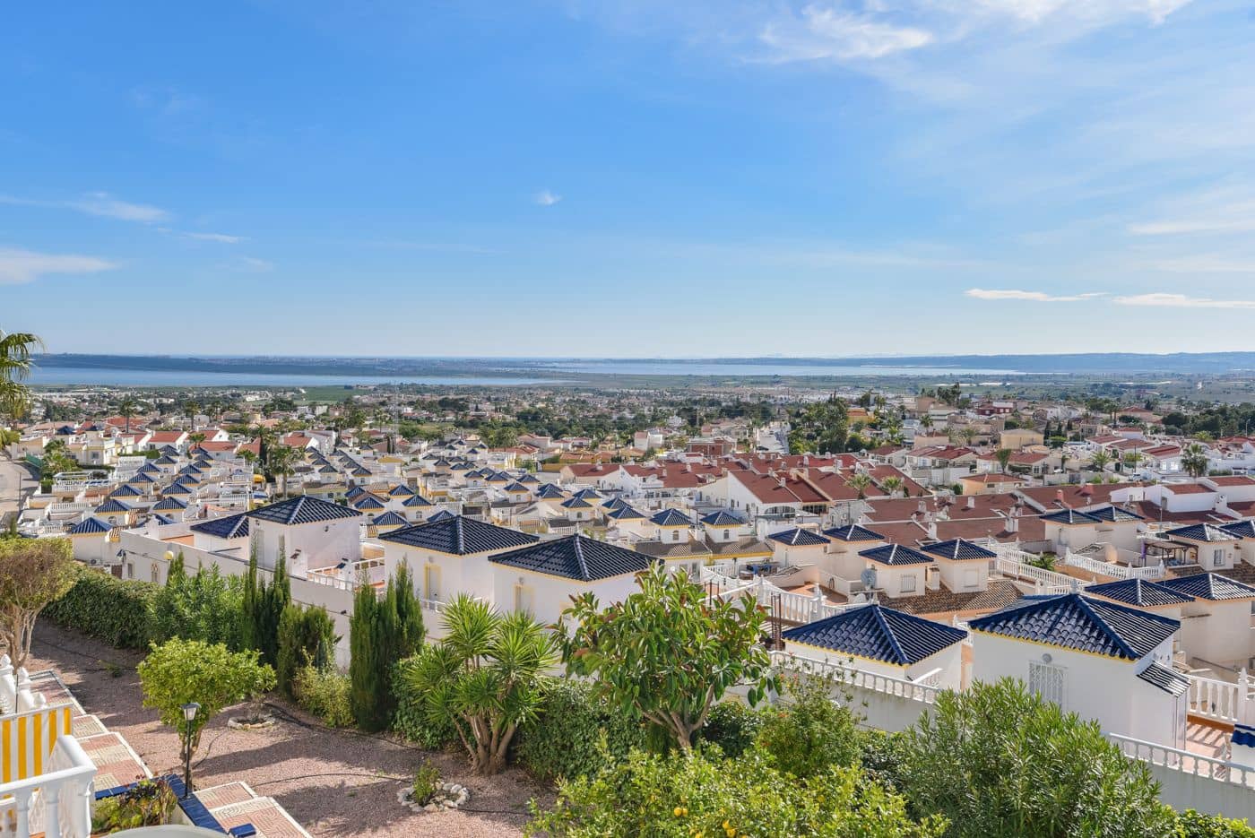 Apartamento de 2 habitaciones en Ciudad Quesada en venta con piscina - 155.000 € (Ref: 9659685)