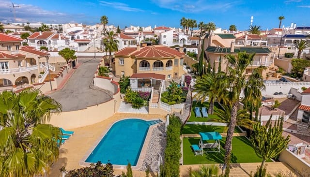 5 sypialnia Willa na sprzedaż w Ciudad Quesada, Rojales z basenem - 639 000 € (Ref: 9669198)