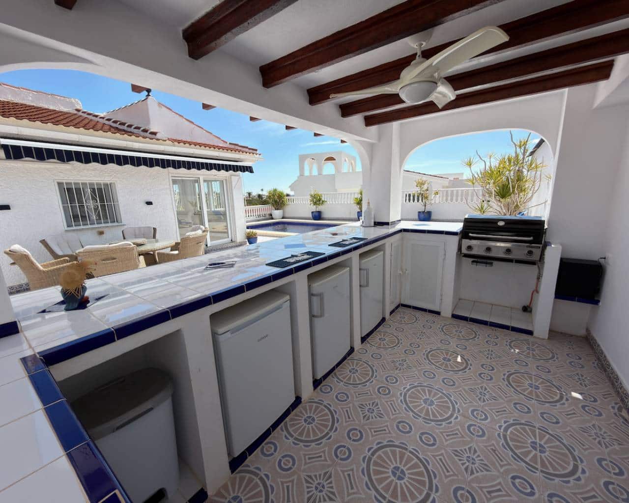 3 sovrum Villa till salu i Ciudad Quesada med pool - 625 000 € (Ref: 9669345)