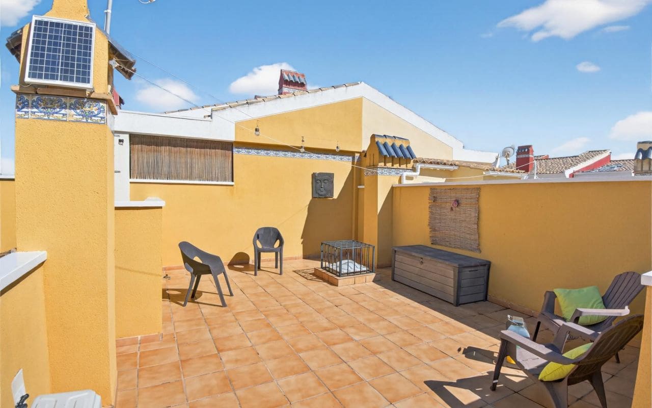 3 bedroom Bungalow for sale in Torrevieja with pool - € 219,000 (Ref: 9669346)