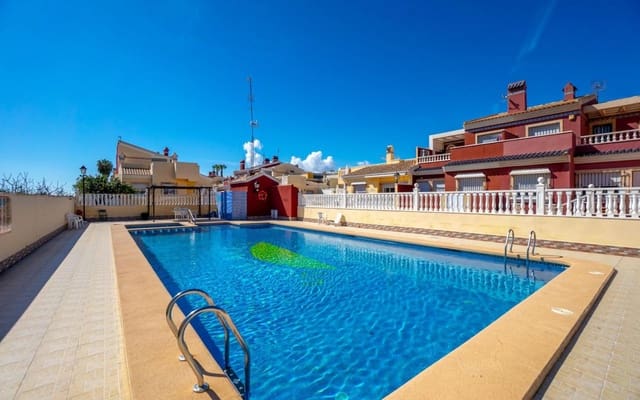 3 Zimmer Bungalow zu verkaufen in Torrevieja mit Pool - 219.000 € (Ref: 9669346)