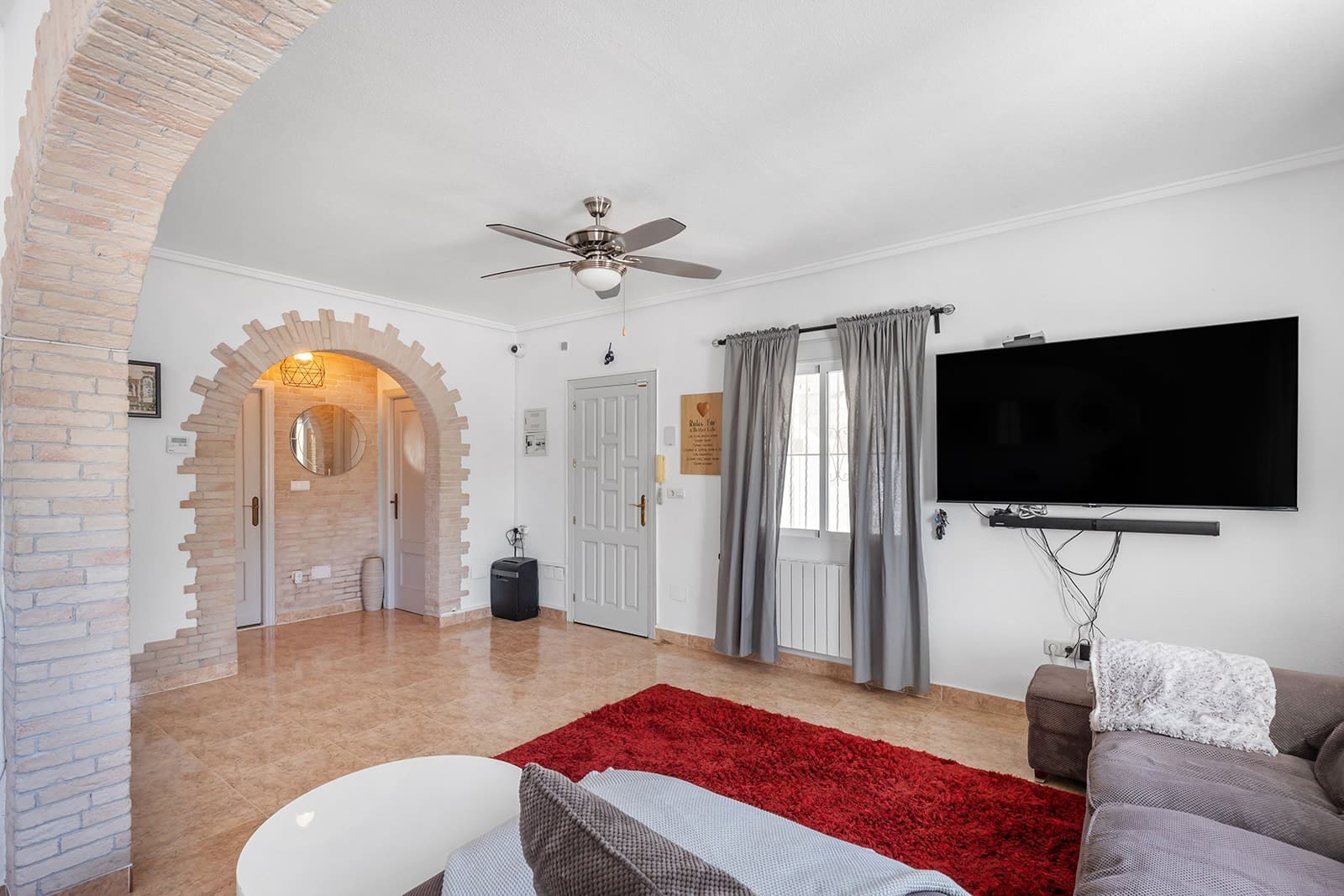 4 Zimmer Villa zu verkaufen in Benijofar mit Pool Garage - 369.900 € (Ref: 9671267)