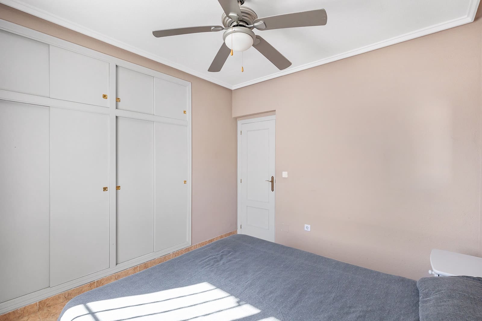 4 Zimmer Villa zu verkaufen in Benijofar mit Pool Garage - 369.900 € (Ref: 9671267)