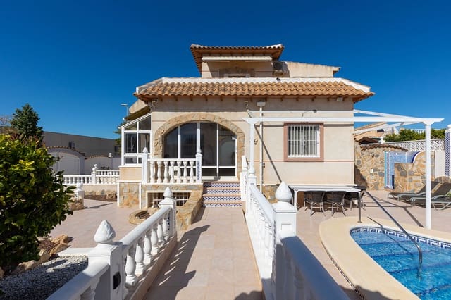 4 Zimmer Villa zu verkaufen in Benijófar mit Pool Garage - 369.900 € (Ref: 9671267)