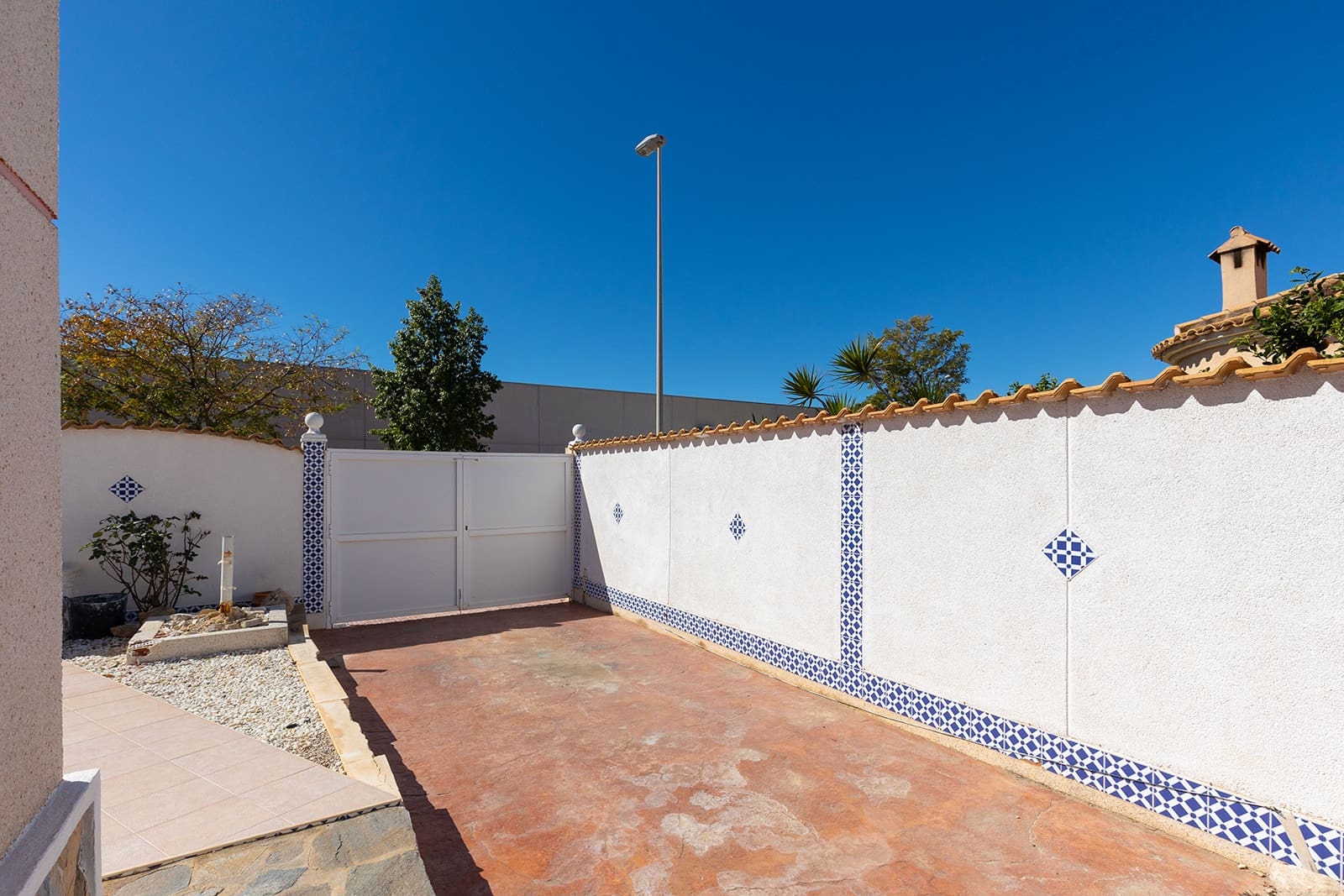 4 Zimmer Villa zu verkaufen in Benijofar mit Pool Garage - 369.900 € (Ref: 9671267)