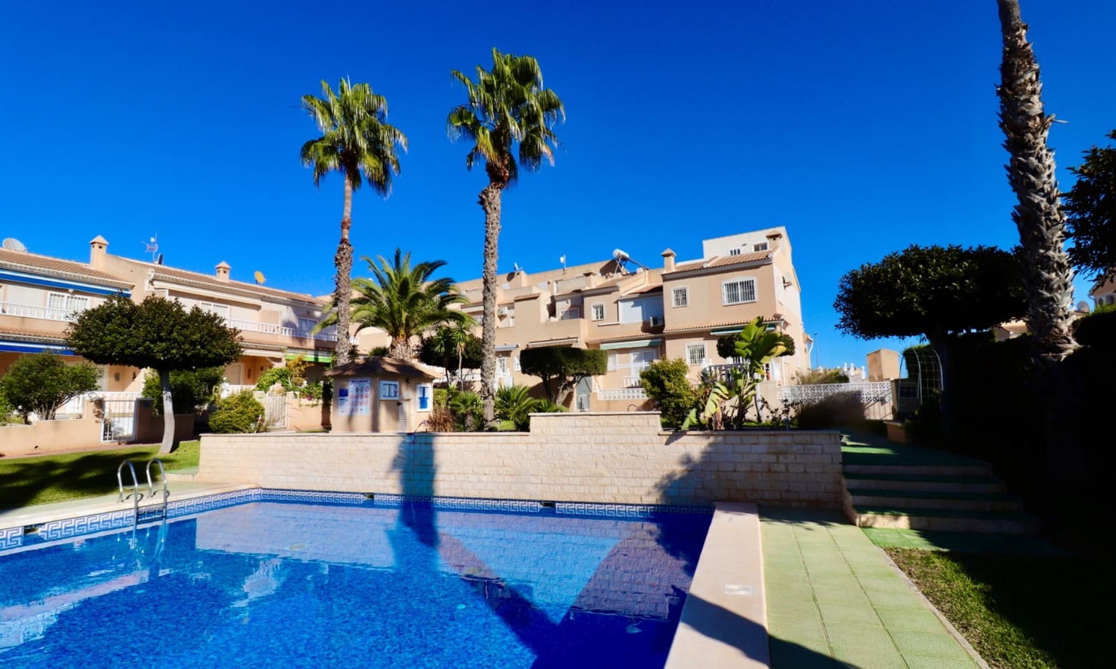 2 quarto Casa em Banda para venda em Ciudad Quesada com piscina - 260 000 € (Ref: 9674762)