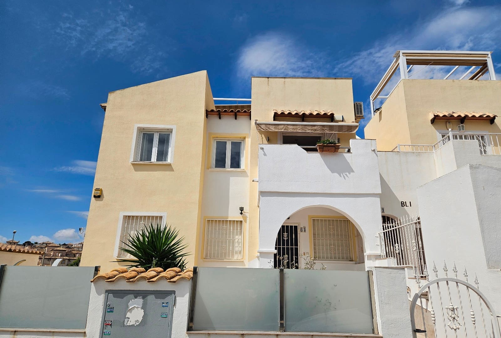 2 slaapkamer Appartement te koop in Villamartin met zwembad - € 199.000 (Ref: 9674764)