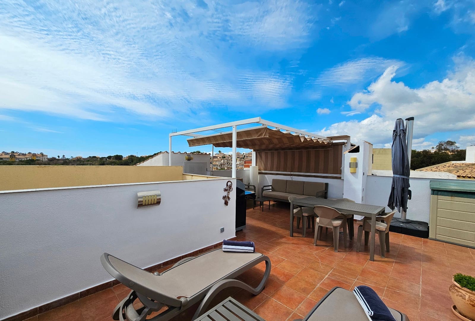 2 slaapkamer Appartement te koop in Villamartin met zwembad - € 199.000 (Ref: 9674764)