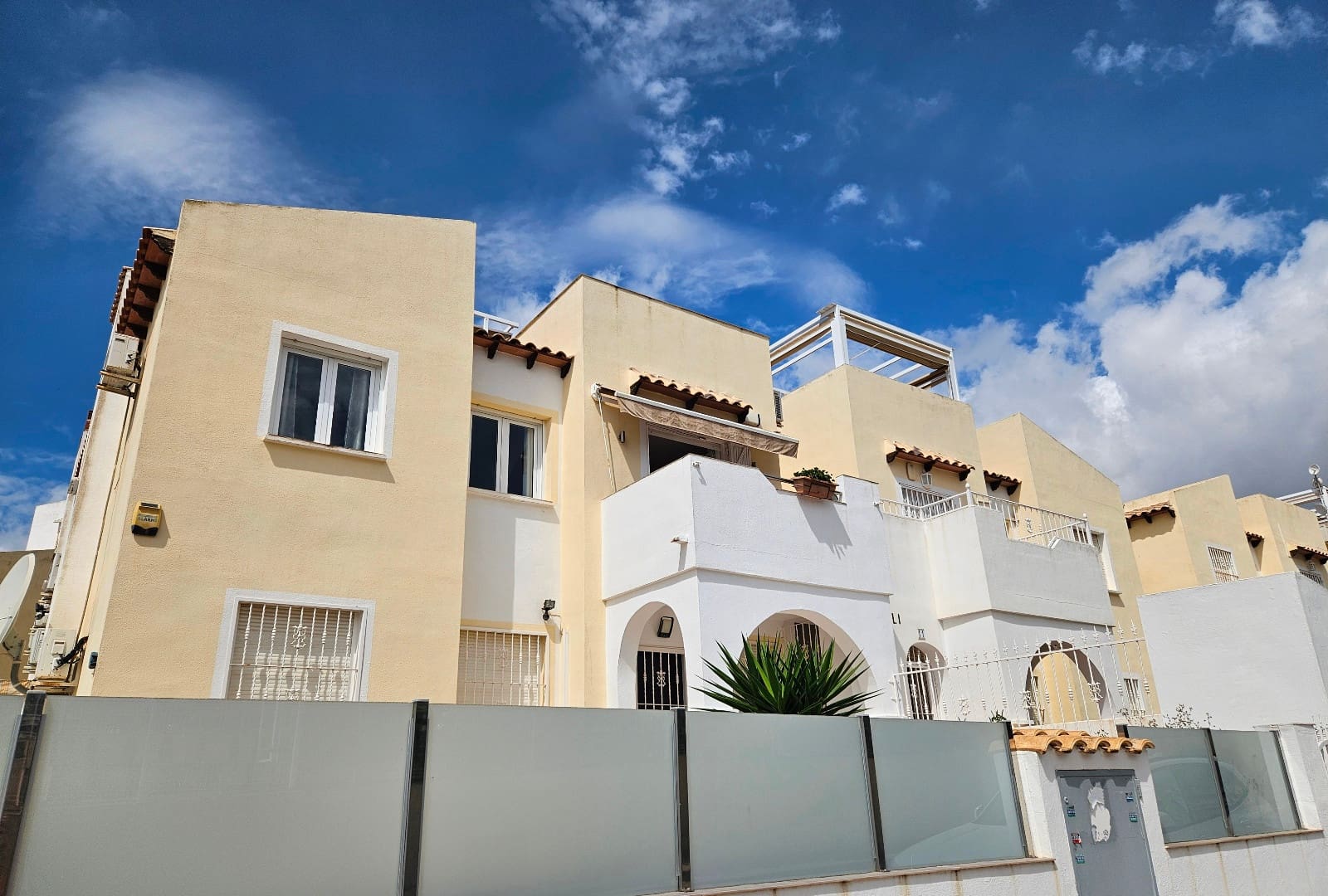 2 slaapkamer Appartement te koop in Villamartin met zwembad - € 199.000 (Ref: 9674764)