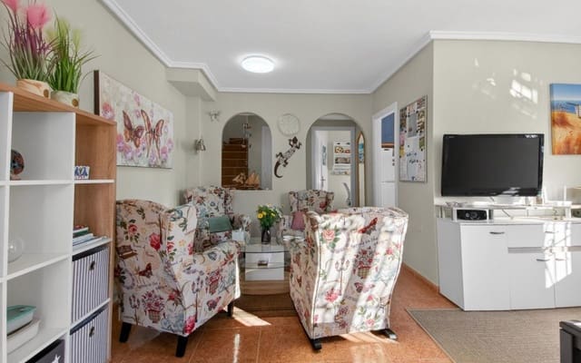 3 soveværelse Rækkehus til salg i Orihuela Costa, Orihuela med swimmingpool - € 239.000 (Ref: 9688483)