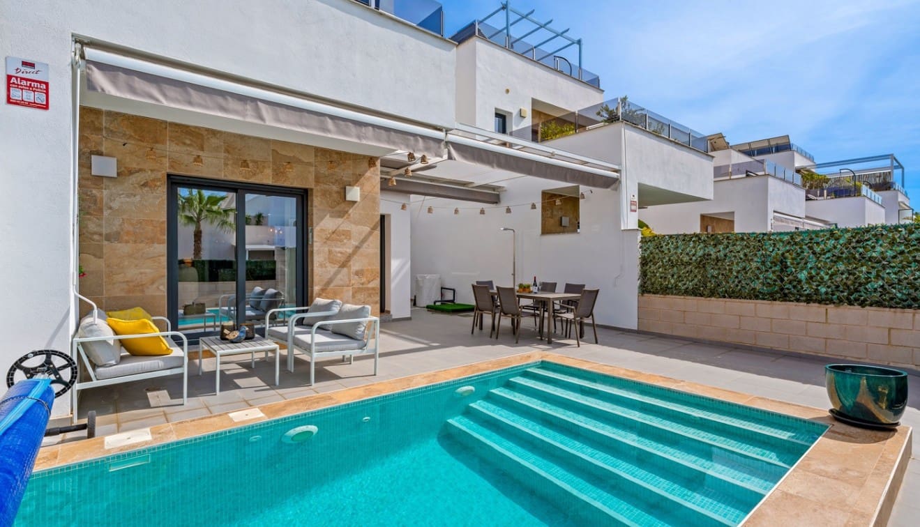 3 sypialnia Willa na sprzedaż w Benijofar z basenem - 410 000 € (Ref: 9699827)