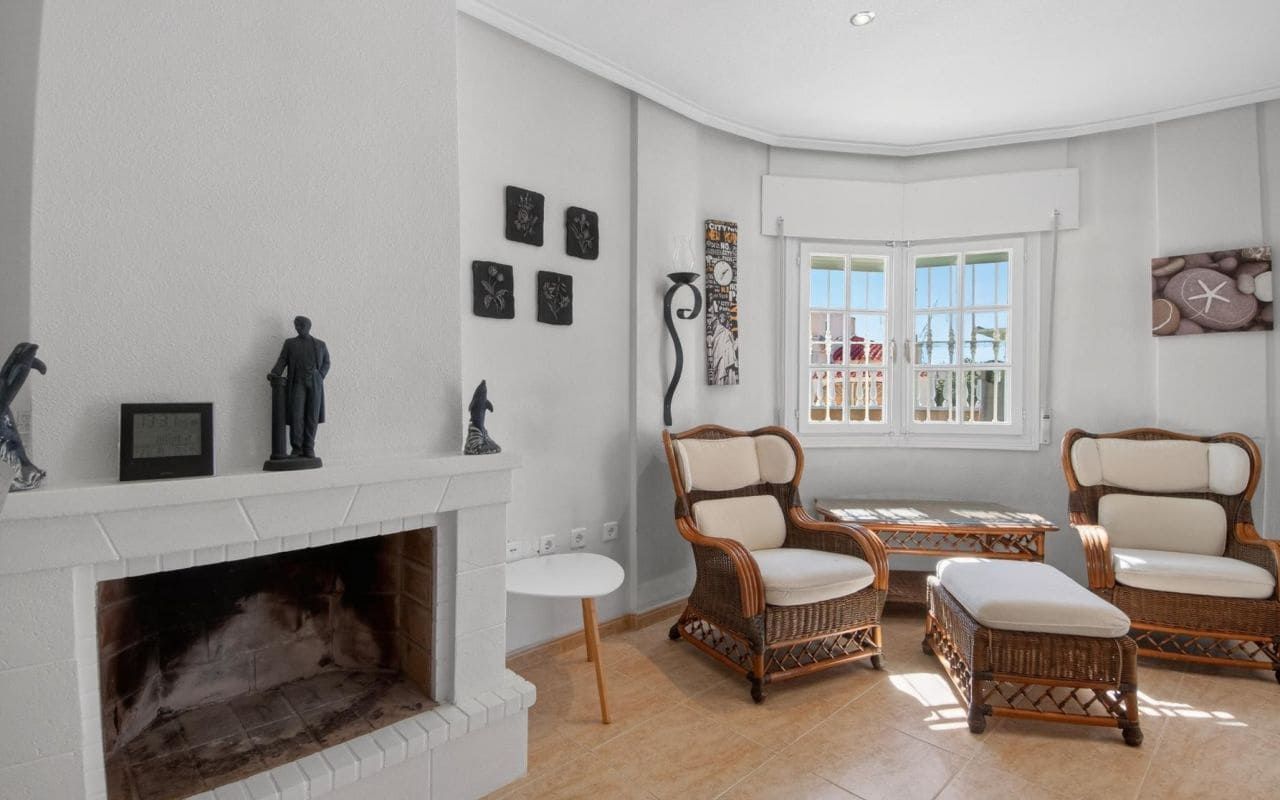 3 chambre Villa/Maison à vendre à Benijofar avec piscine - 319 000 € (Ref: 9707725)