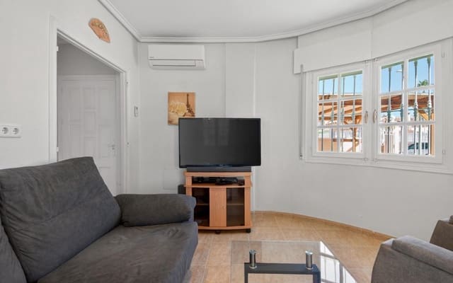 3 chambre Villa/Maison à vendre à Benijófar avec piscine - 319 000 € (Ref: 9707725)