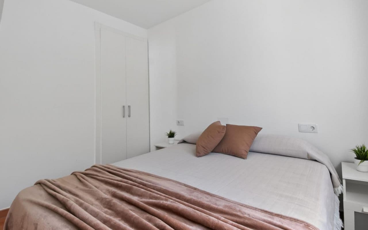 3 bedroom Villa for sale in Torrevieja with pool garage - € 735,000 (Ref: 9707967)