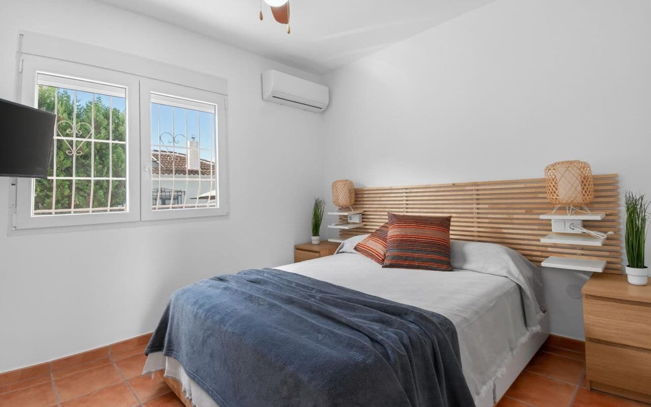 3 bedroom Villa for sale in Torrevieja with pool garage - € 735,000 (Ref: 9707967)