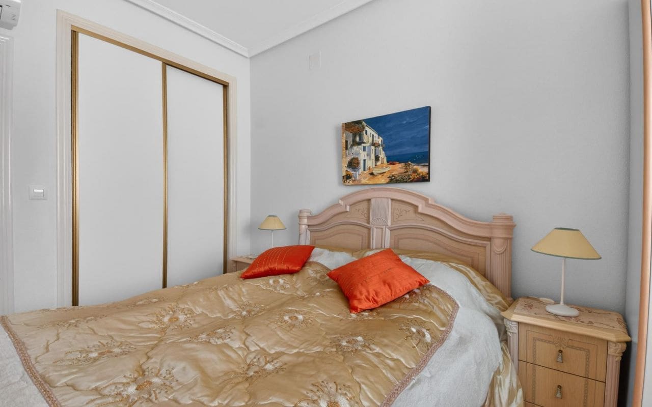 2 bedroom Terraced Villa for sale in Playa Flamenca with pool - € 309,000 (Ref: 9707968)