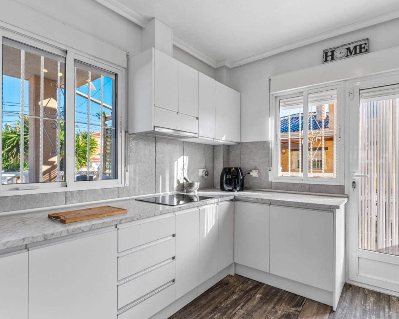 4 chambre Villa/Maison à vendre à Ciudad Quesada avec piscine - 540 000 € (Ref: 9713526)