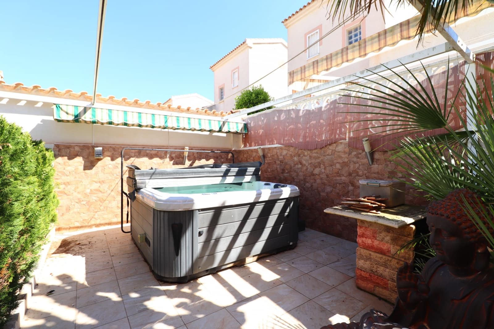 2 Zimmer Villa zu verkaufen in Benijofar mit Garage - 274.950 € (Ref: 9714091)