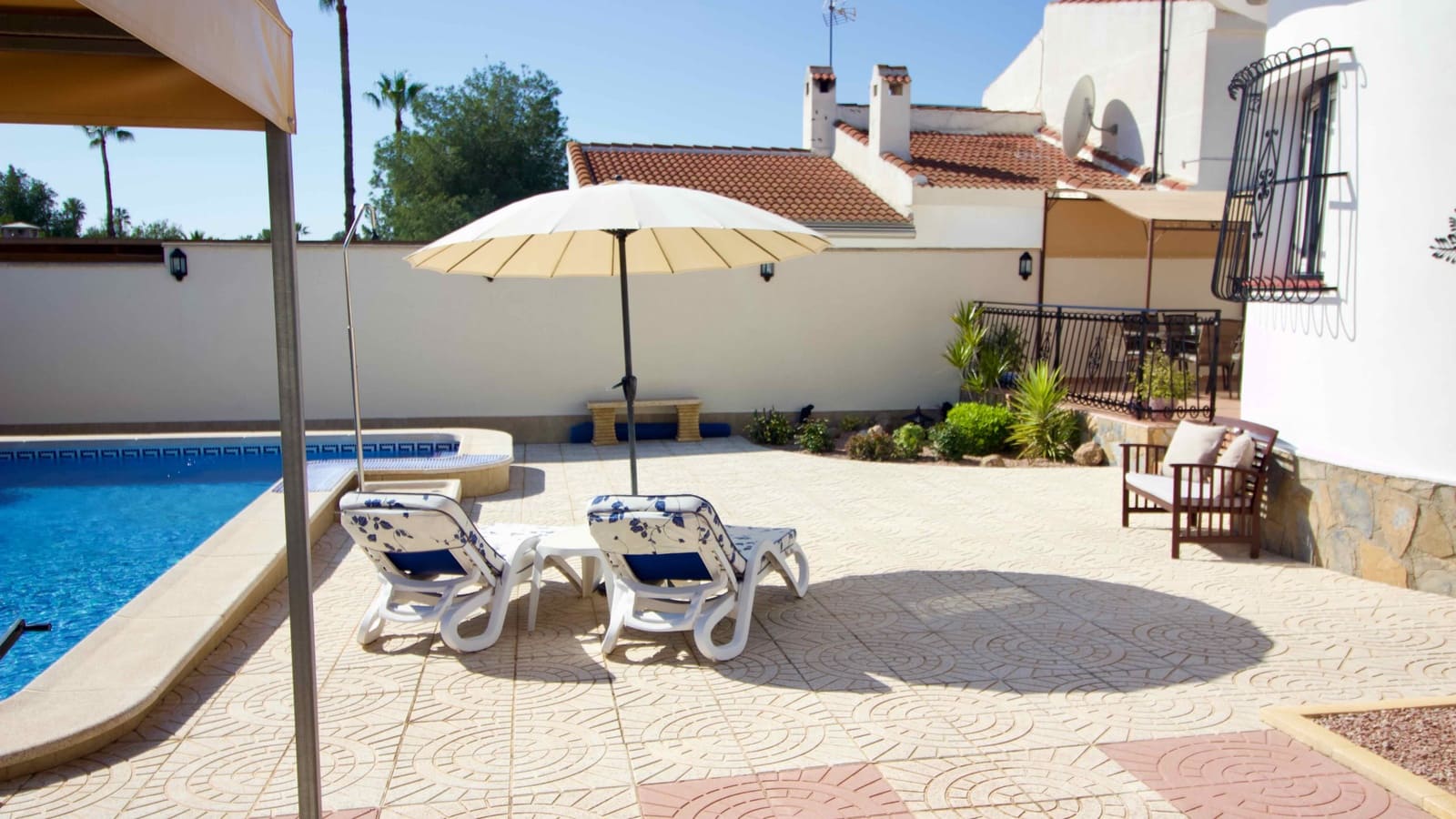 3 sypialnia Willa na sprzedaż w Ciudad Quesada z basenem - 425 000 € (Ref: 9715664)