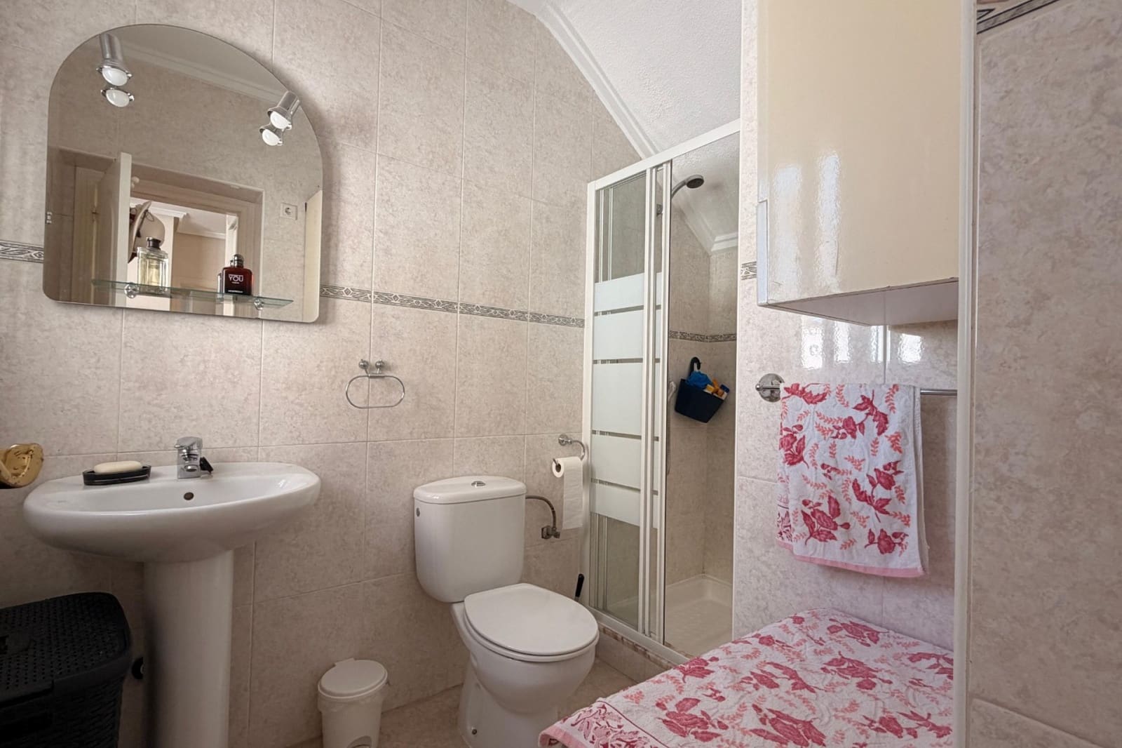 2 sovrum Villa till salu i Ciudad Quesada med pool - 249 000 € (Ref: 9716678)