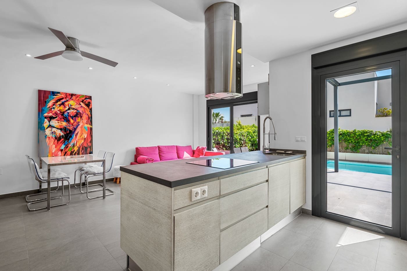 2 soveværelse Villa til salg i Ciudad Quesada med swimmingpool - € 379.000 (Ref: 9720590)