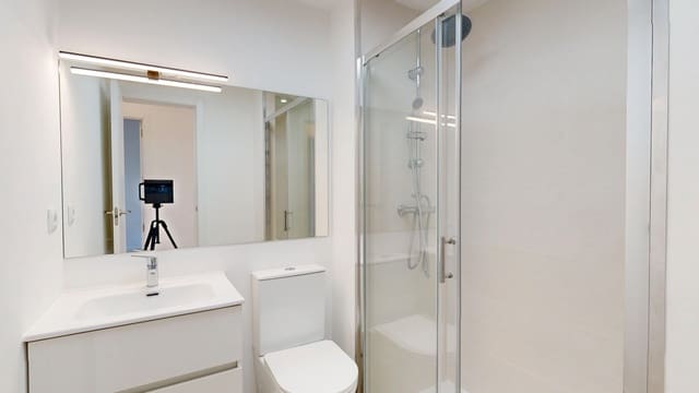 Apartamento de 2 habitaciones en Villamartin, Orihuela en venta - 225.000 € (Ref: 9723529)