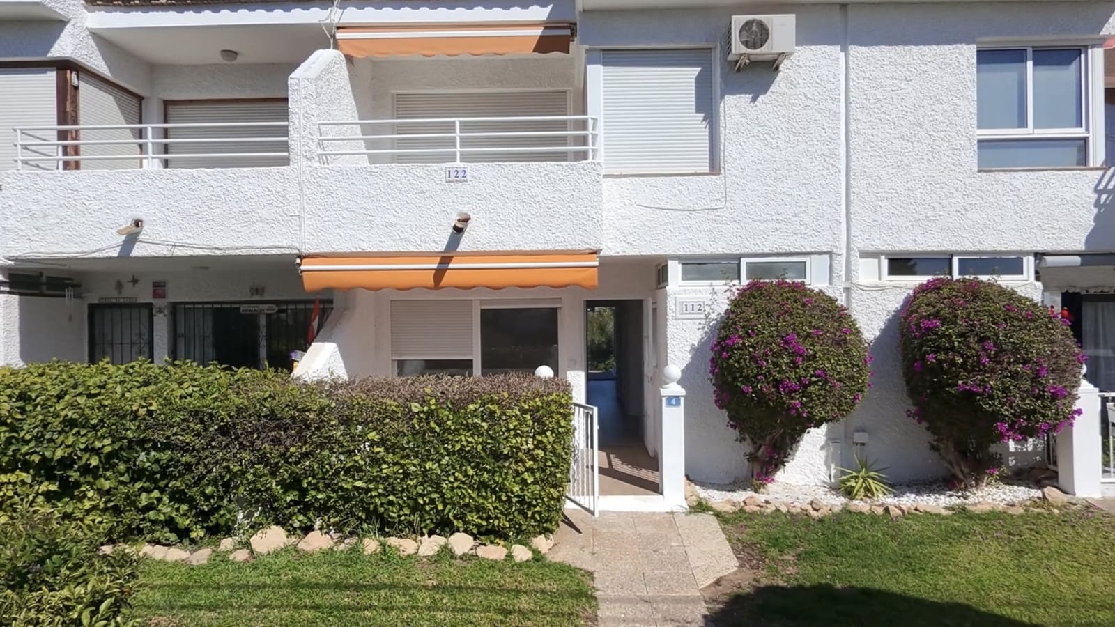 2 bedroom Apartment for sale in Villamartin - € 225,000 (Ref: 9723529)