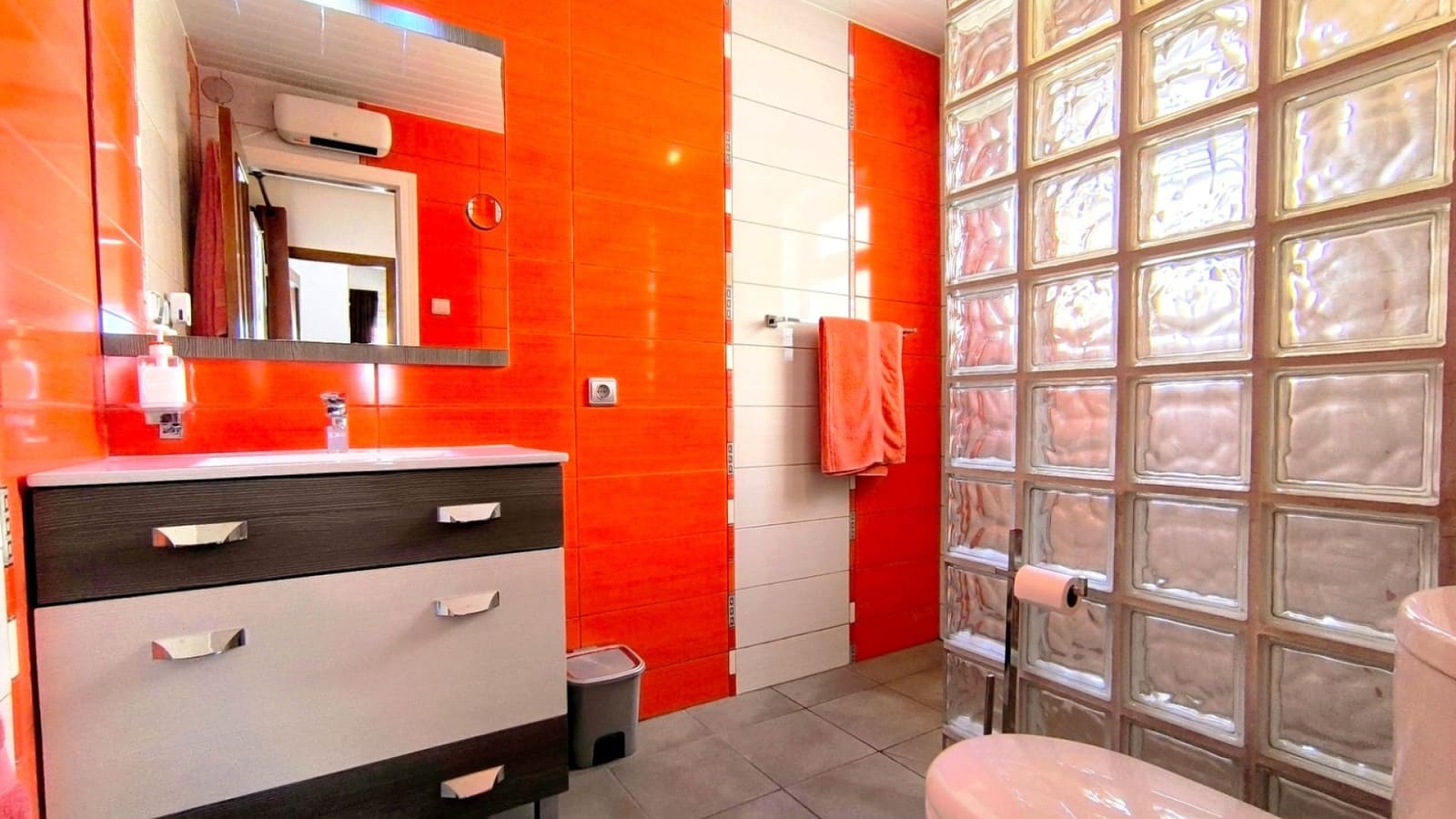 3 chambre Villa/Maison Semi-Mitoyenne à vendre à Algorfa avec piscine - 185 000 € (Ref: 9723869)