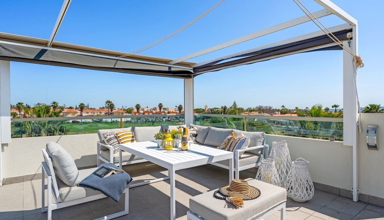 2 quarto Apartamento para venda em Ciudad Quesada com piscina - 249 000 € (Ref: 9727094)