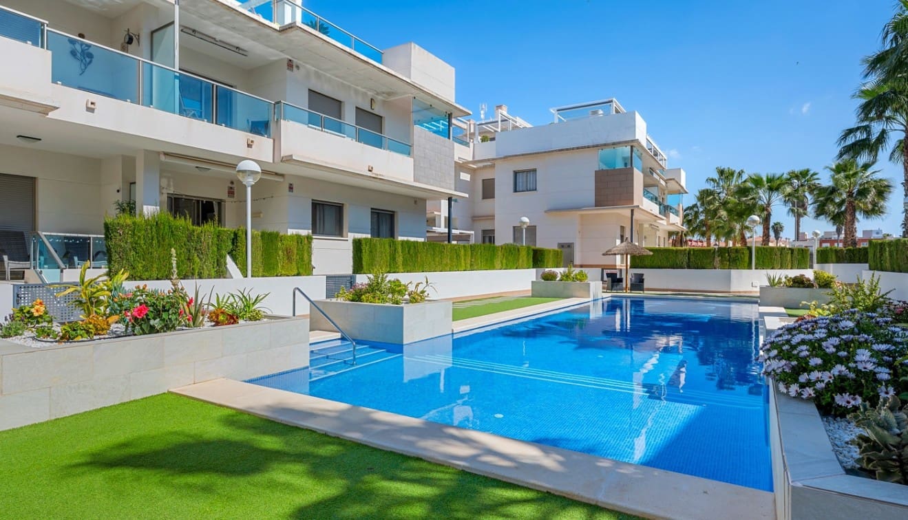 2 quarto Apartamento para venda em Ciudad Quesada com piscina - 249 000 € (Ref: 9727094)