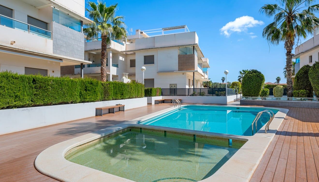 2 quarto Apartamento para venda em Ciudad Quesada com piscina - 249 000 € (Ref: 9727094)